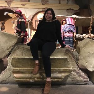 Meet your Posher, Sabinne